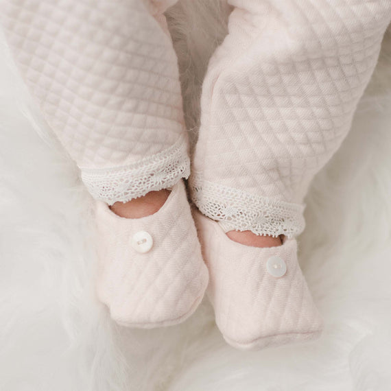 Baby girl pink cotton booties