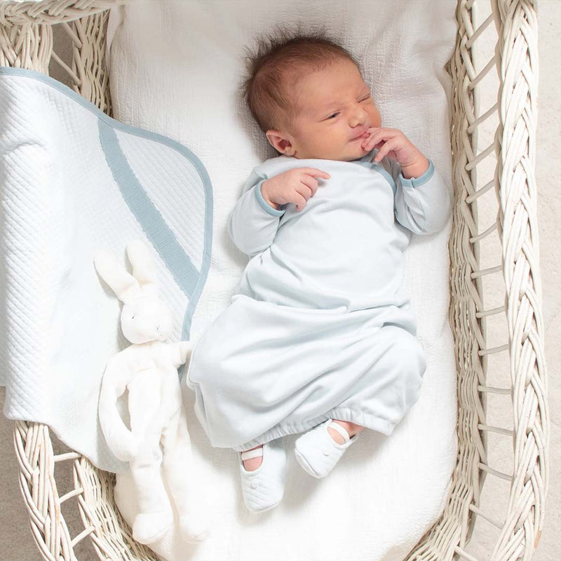 What Should a Baby Boy Wear Home from the Hospital in Summer?