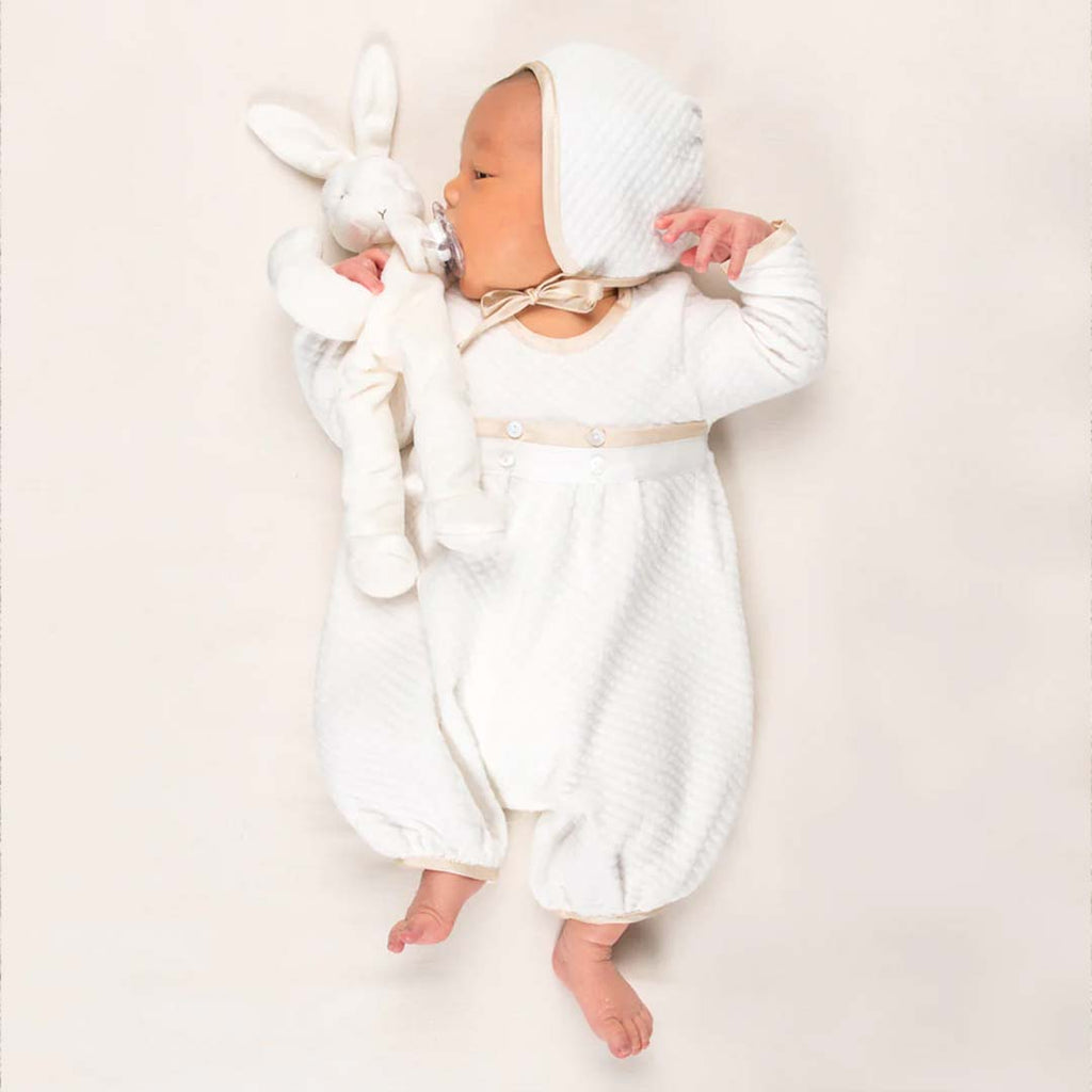 How Should I Dress My Newborn Boy for Going Home in the Fall?