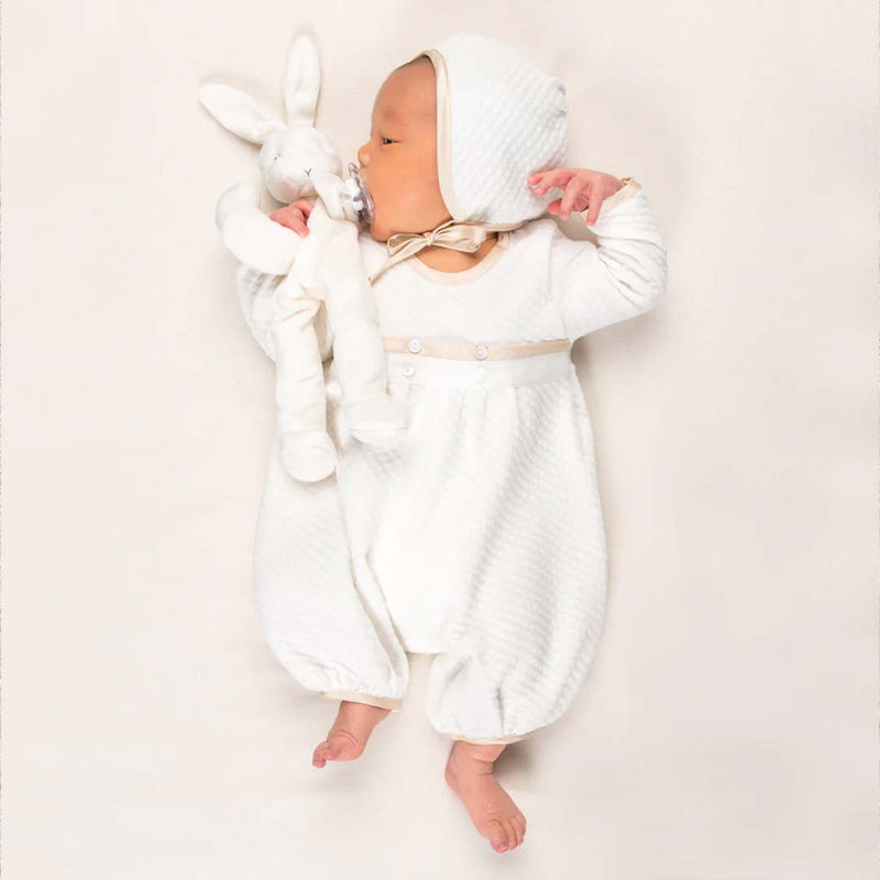 How Should I Dress My Newborn Boy for Going Home in the Fall?