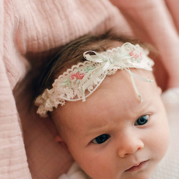 Chloe lace baby headband detail