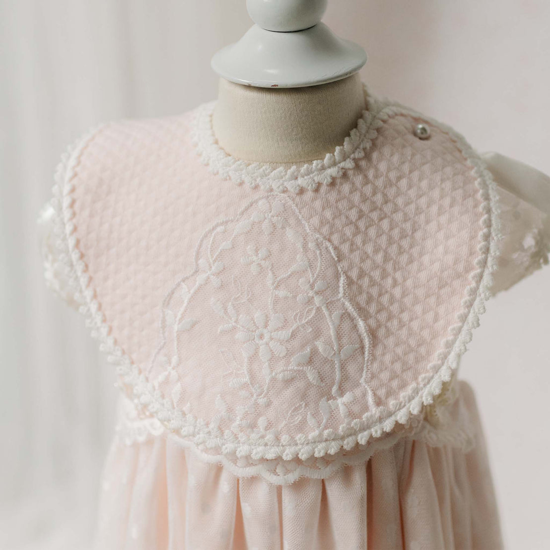 Harper Bib