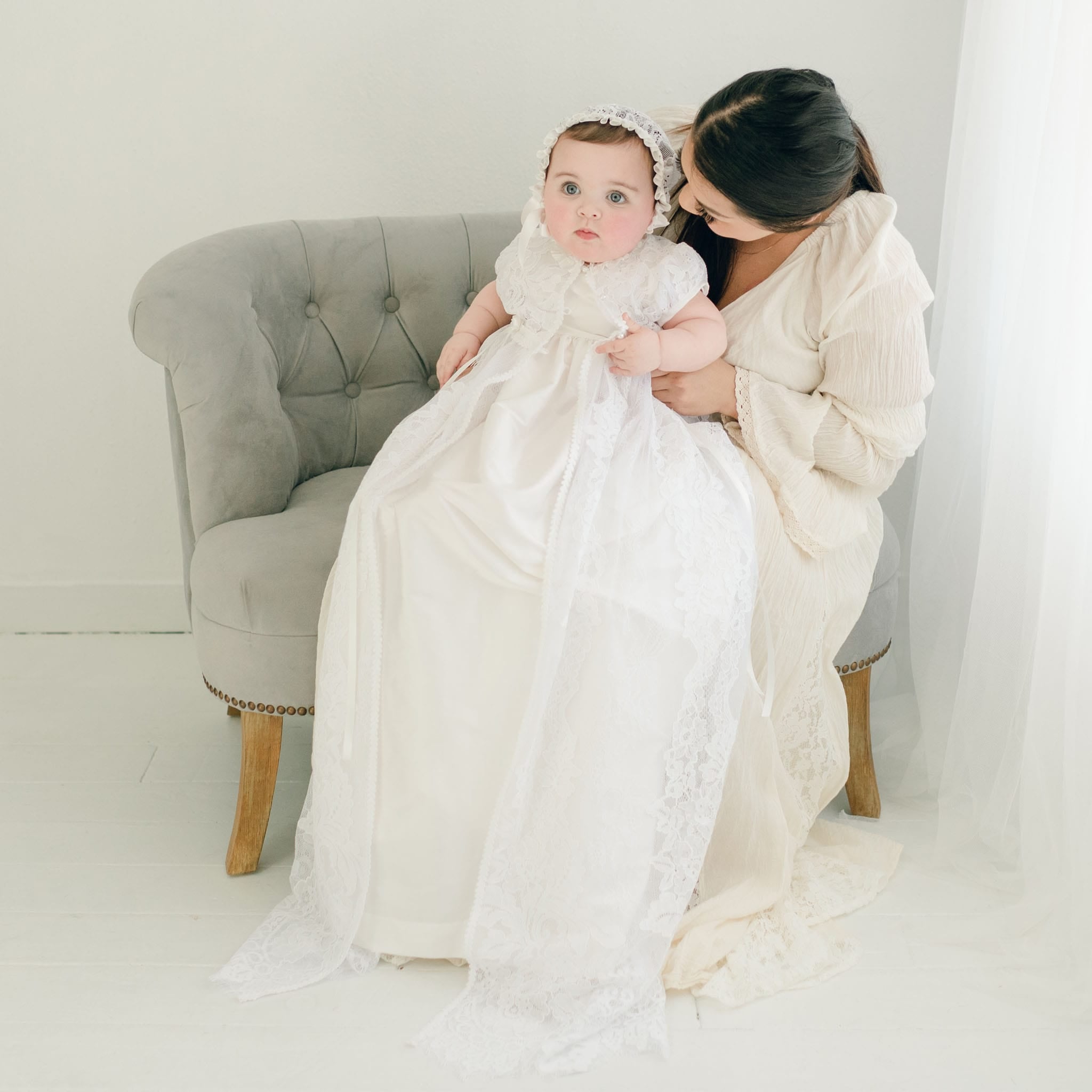 Aria Christening Gown & Bonnet – Baby Beau and Belle