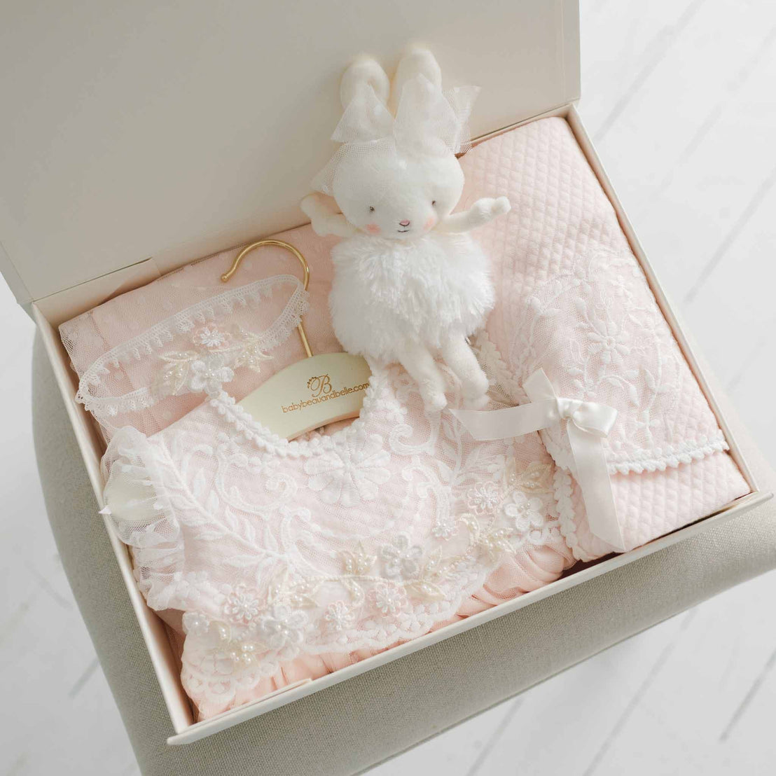Harper Newborn Gift Set