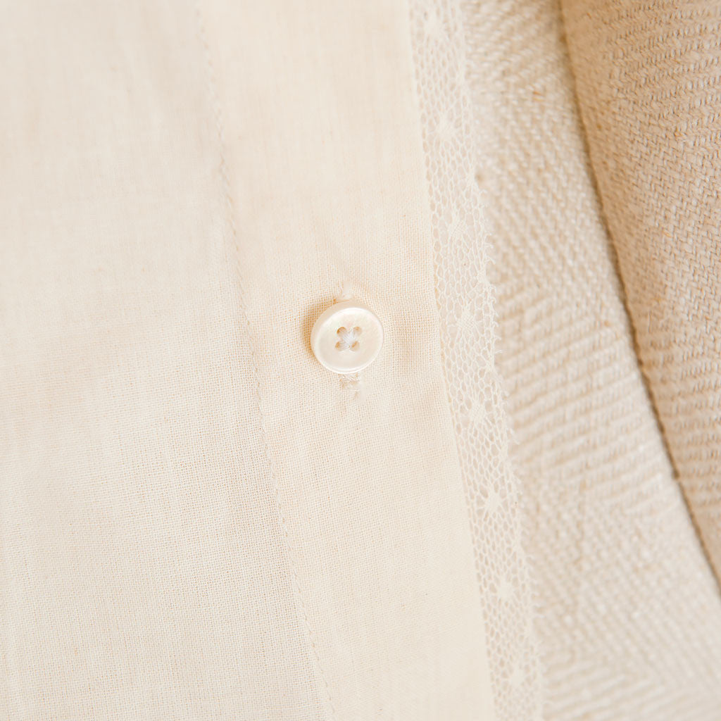 Muslin Keepsake Garment Bag Button Detail