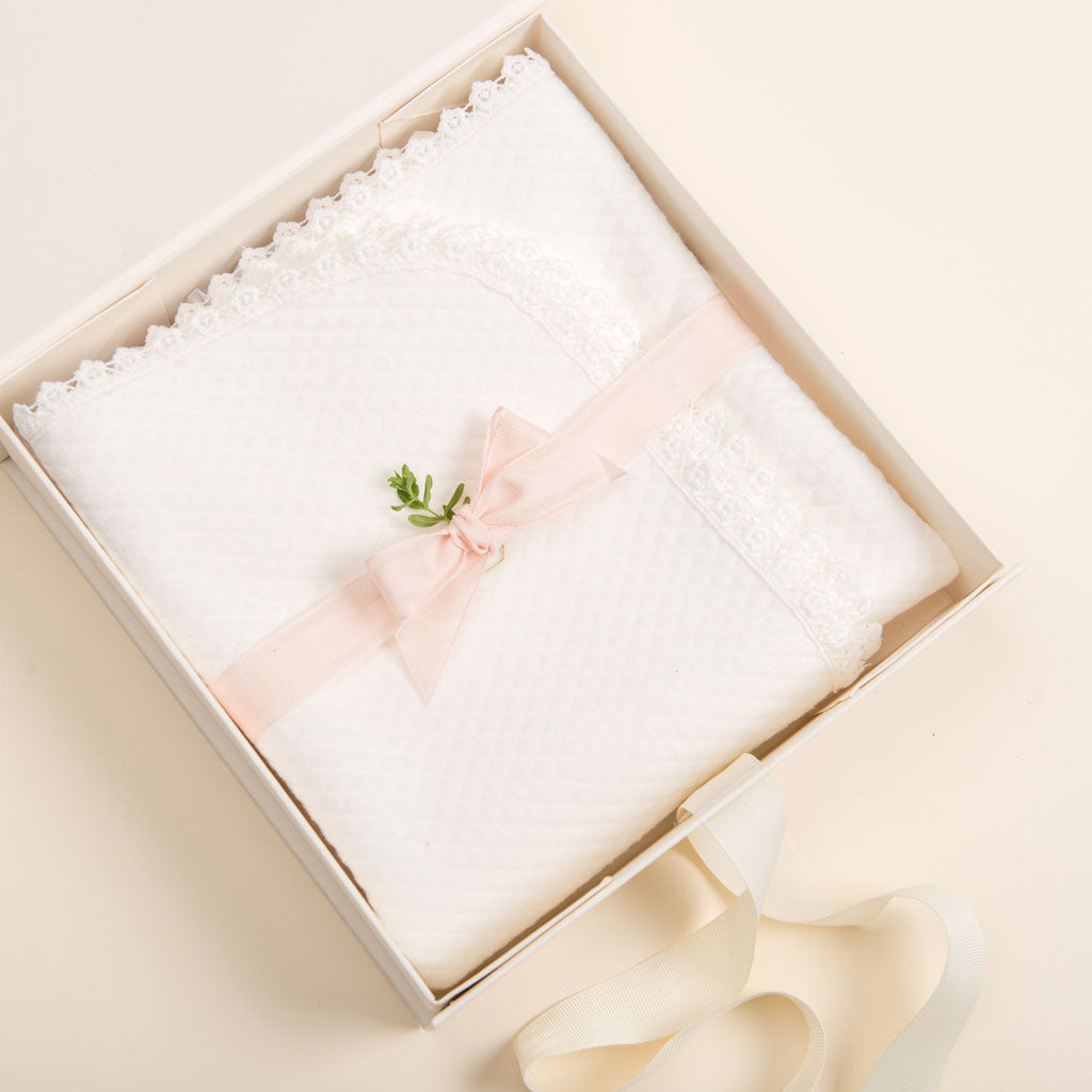 Gift Wrap Small Gift Box with Bow – Baby Beau and Belle