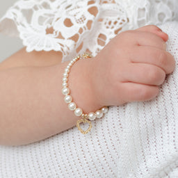 Cream Luster Pearl Bracelet with 14k Gold Heart Charm